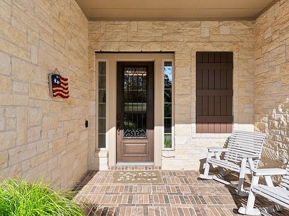 2nd image of 2126 Graystone Hills Dr