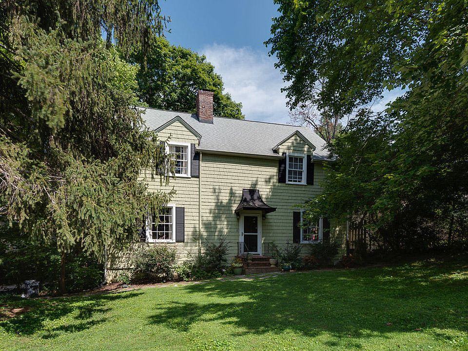 1st image of 4132 Forest Glen Dr