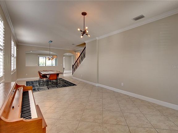 5th image of 1807 Worrington St