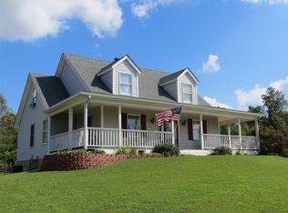 204 Bent Tree Dr, Vine Grove, KY 40175