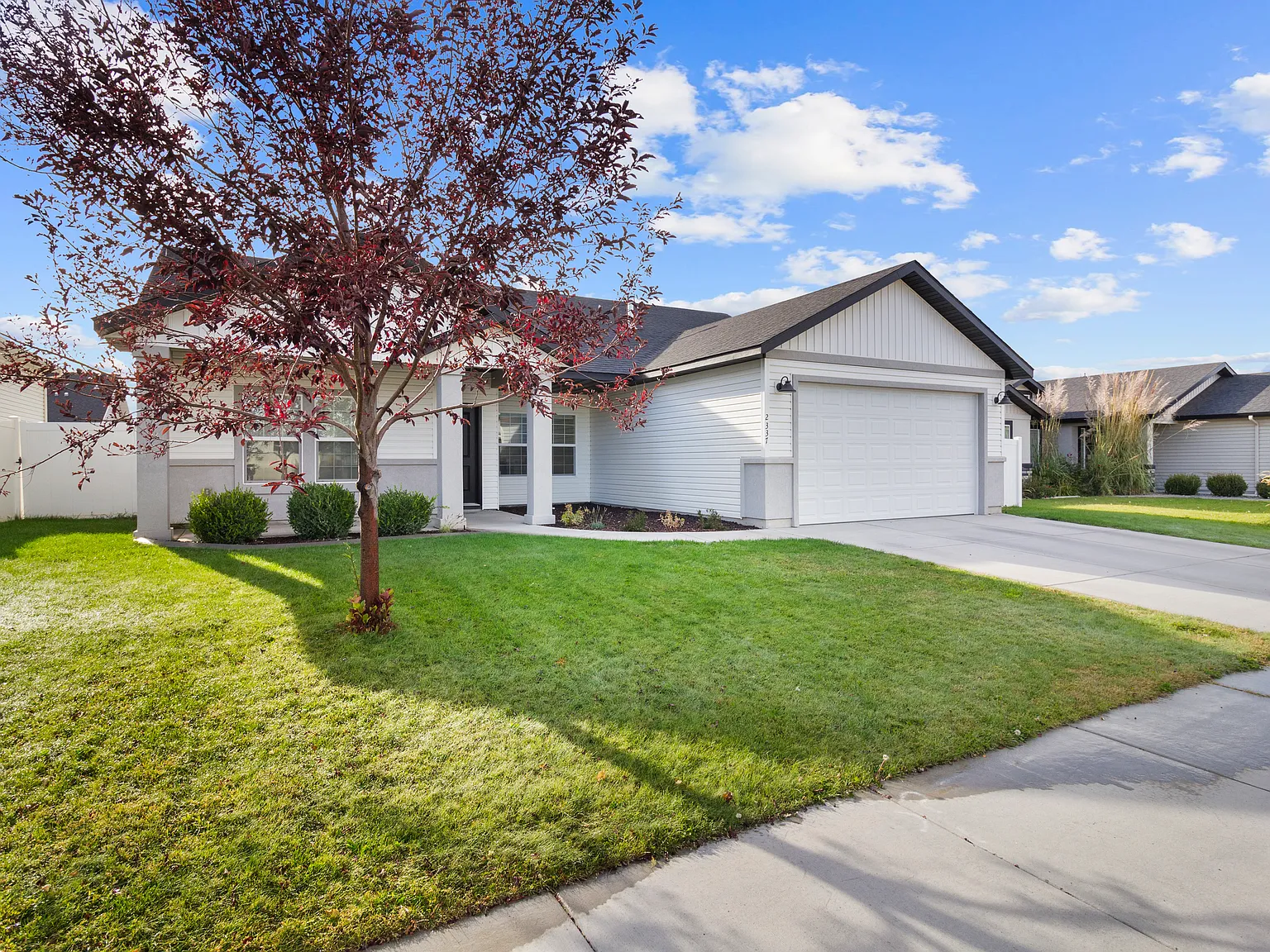 4 bed, 1500 sqft, $2,100 — Photo 3