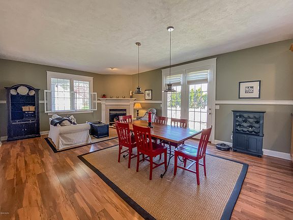5th image of 2984 Brookwind Dr