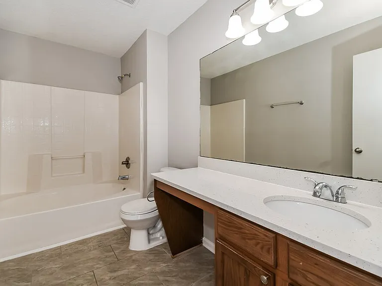 2168 Fresco Dr — Photo 12
