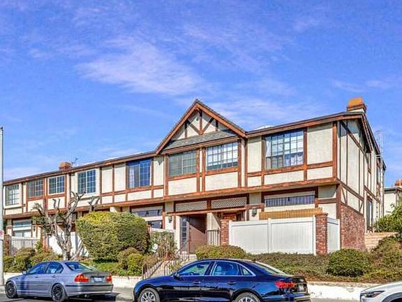 3rd image of 22525 Sherman Way Unit 1105