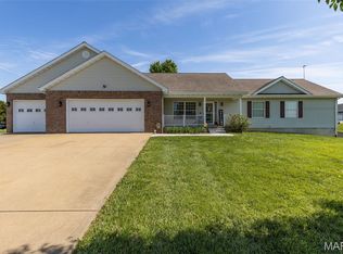 237 Timberfield Dr, Farmington, MO 63640