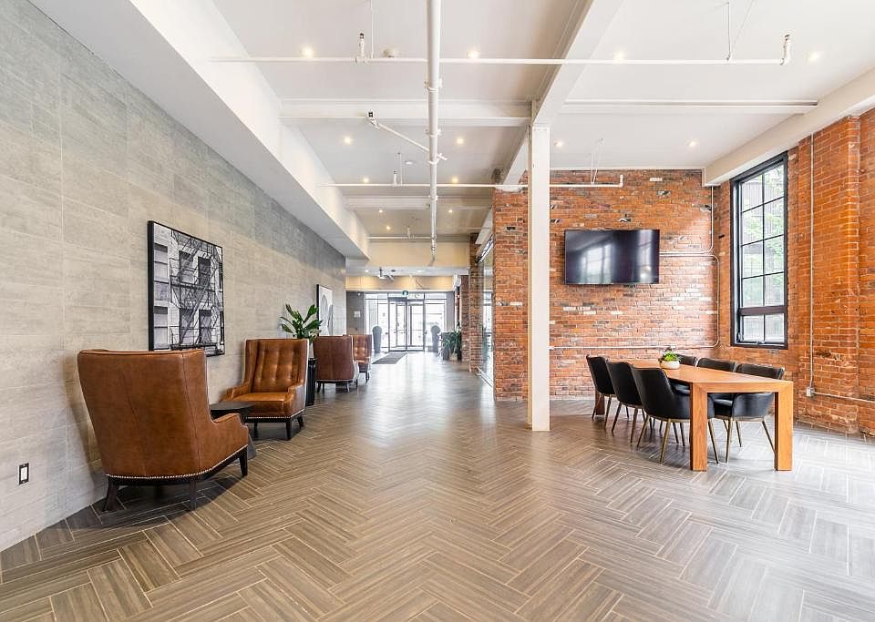 The dundurn lofts sale