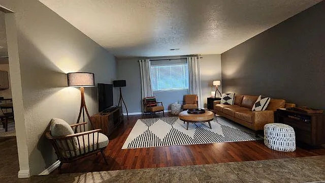 7205 Esther Ave NE — Photo 14