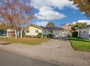1901 W Elm St, Lodi, CA 95242