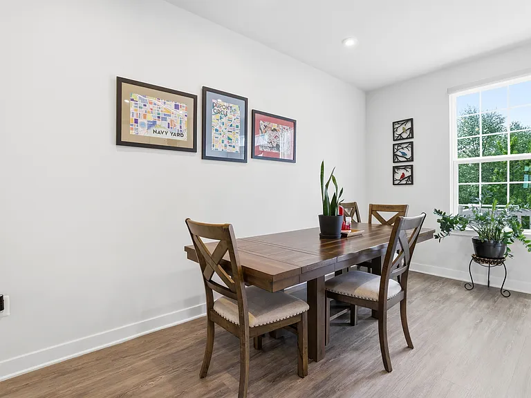 4915 Crest View Dr — Photo 18