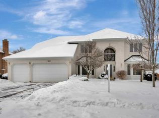 3223 Tussell St, Naperville, IL