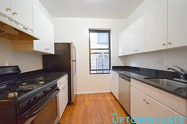 Rented by Uptown Flats LLC