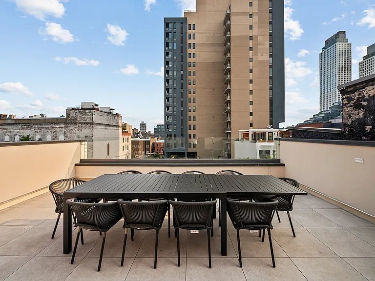 79 S 2nd St #PENTHOUSE — Photo 22