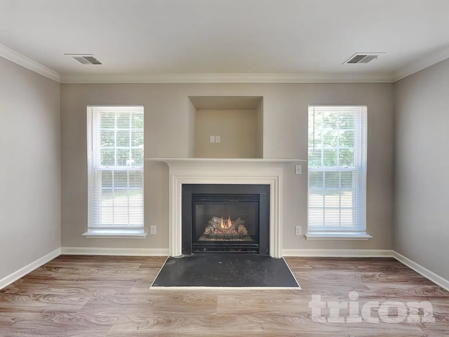 8229 Braids Bend Court Charlotte NC — Photo 2