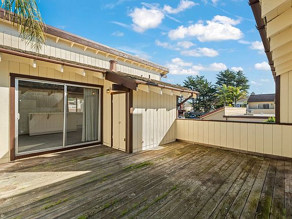 4th image of 2122-2124-2126 Penasquitas Dr #2122