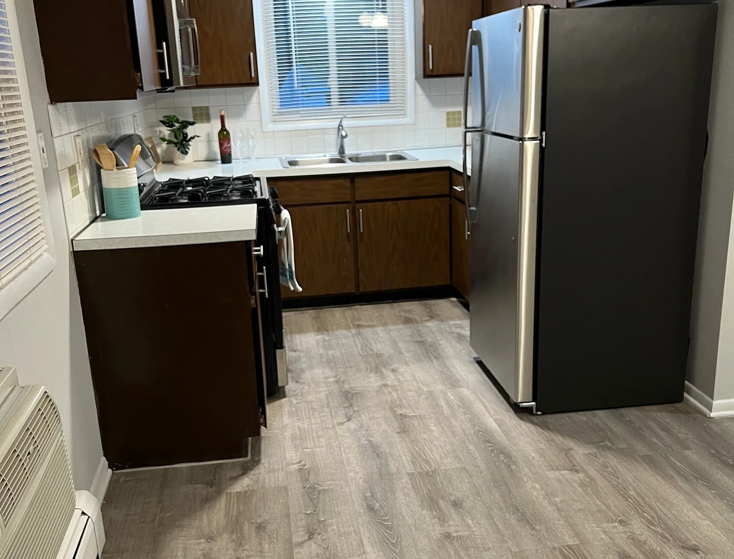 1 bed, 875 sqft, $1,485 — Photo 3
