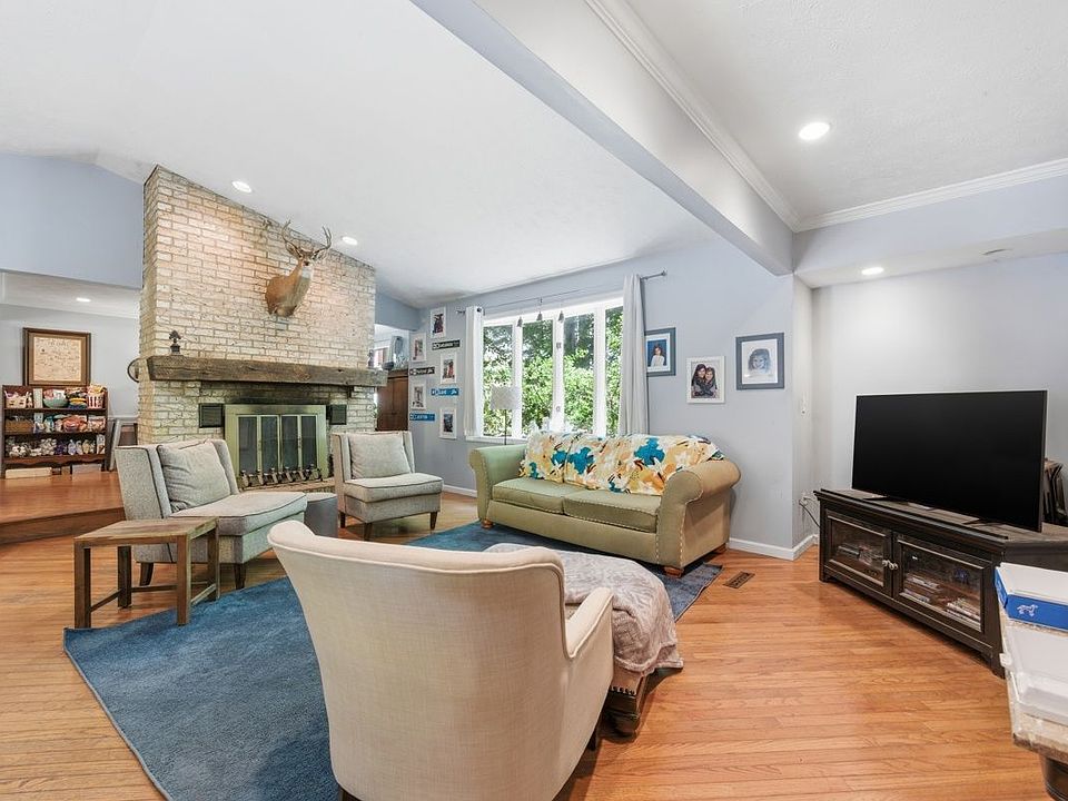 571 Flower Hill Ln, Pittsburgh, PA 15238 | MLS #1769871 | Zillow