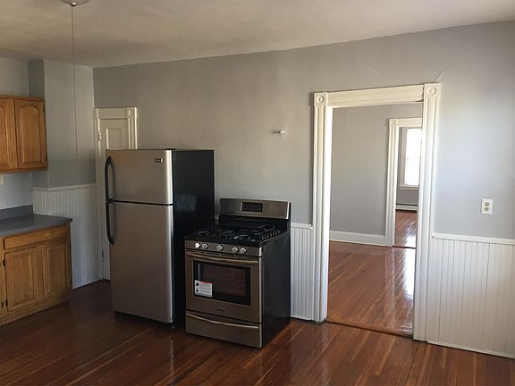2nd image of 107 Gold St #44-1A