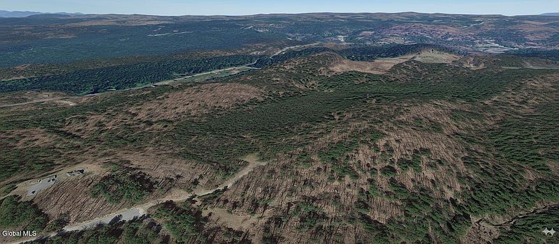 3rd image of L43.1 Hinds Road