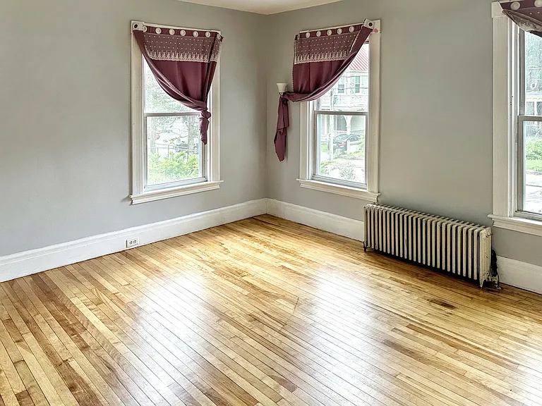 115 Highland Ave #1 — Photo 3