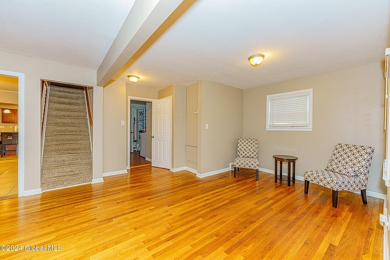 3rd image of 101 Van Schoick Avenue