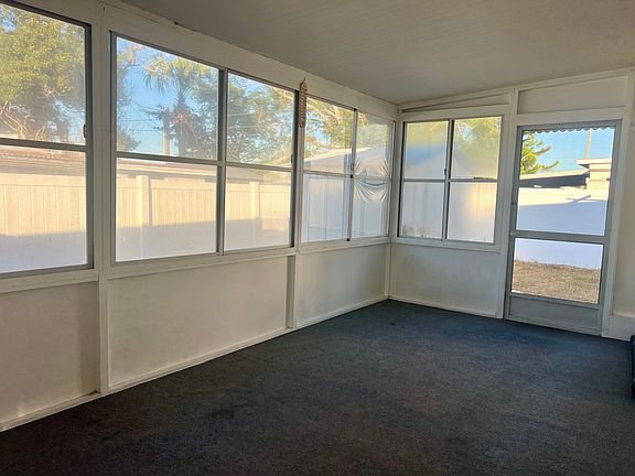 4th image of 1902 Shady Cove Dr