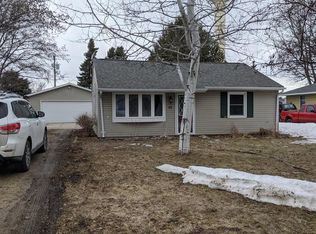 435 Madison Ave SW, Eyota, MN 55934
