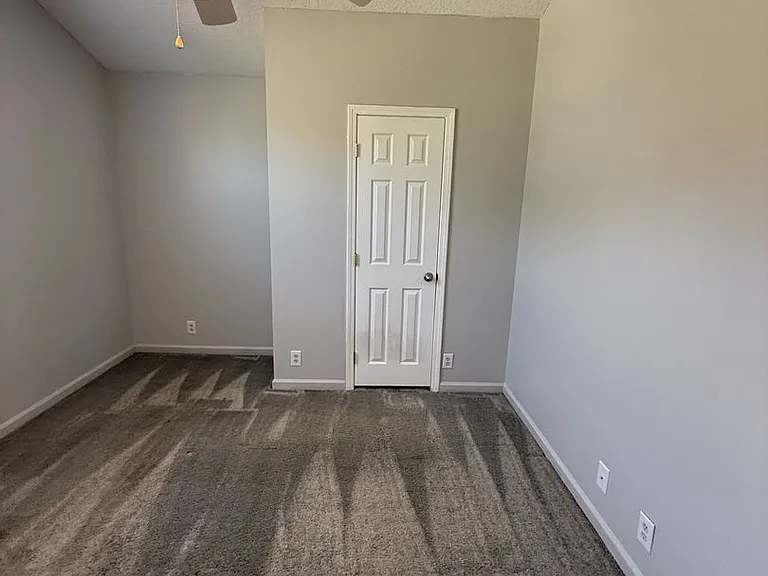 115 Lake Wisteria Ct — Photo 6