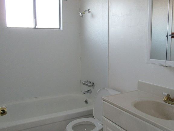 5th image of 112 Maher Ct