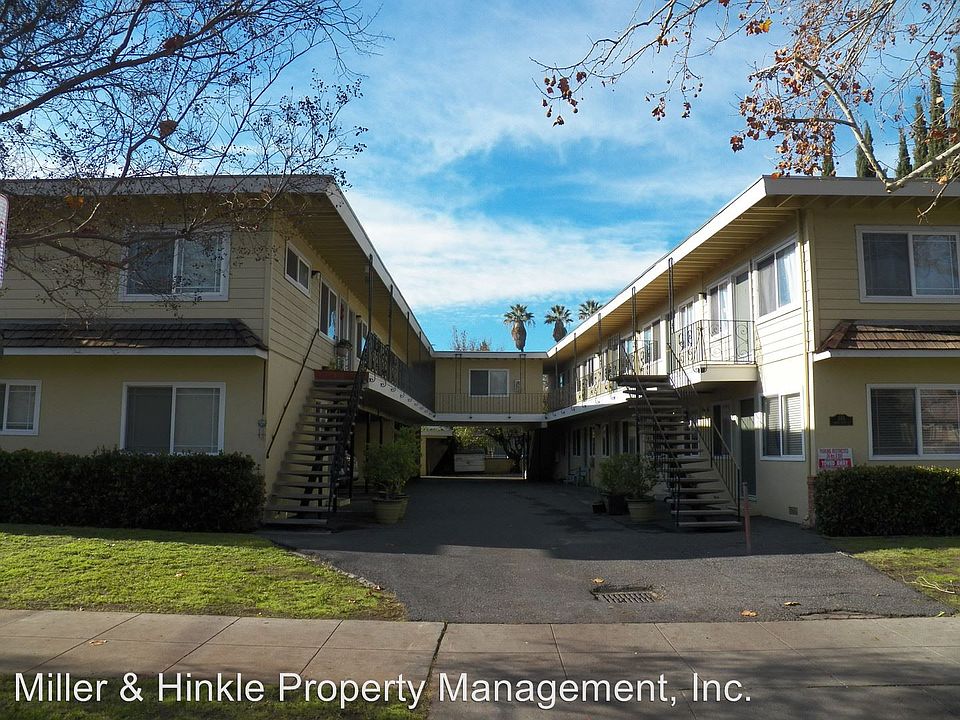 2nd image of 345 N 6th St APT 14