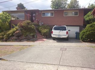 8823 41st Ave SW, Seattle, WA 98136