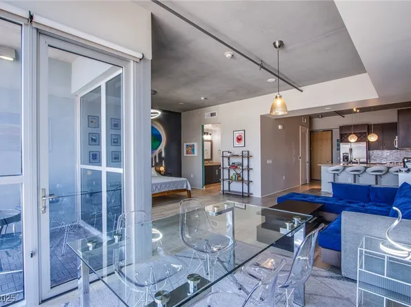 353 E Bonneville Ave Unit 905, Las Vegas, NV 89101