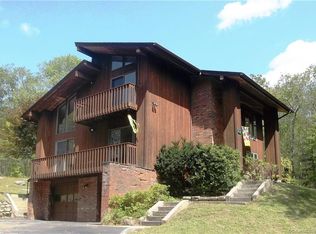 510 Stone Hill Rd, Griswold, CT 06351