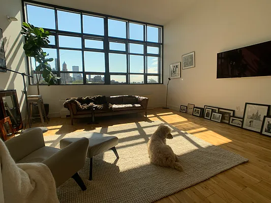 Sold by Hauseit LLC | media 4