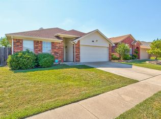5706 Magnum Dr, Arlington, TX 76018