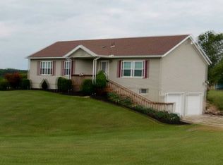 7947 Zerber Rd, Bradford, OH 45308