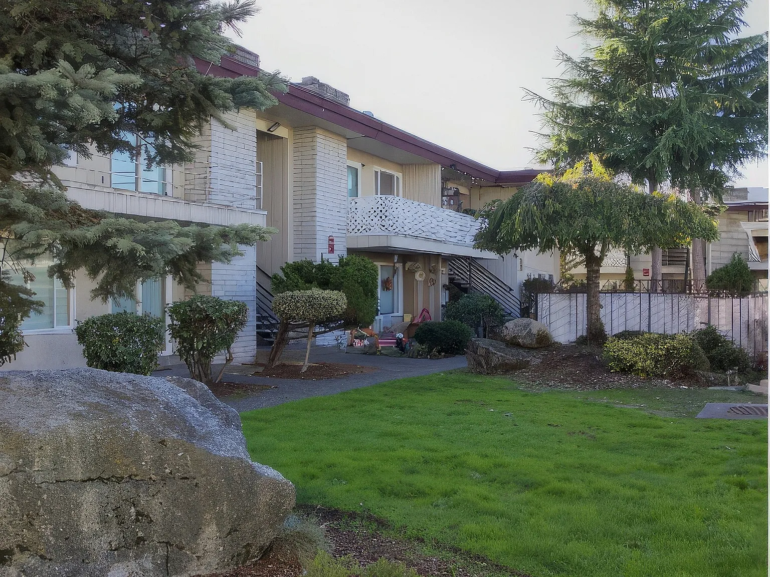 Sky View Park Villa — Photo 1