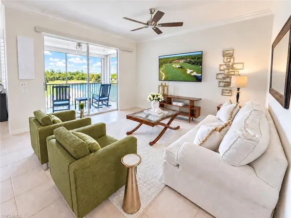 8555 Naples Heritage DR #237, NAPLES, FL 34112