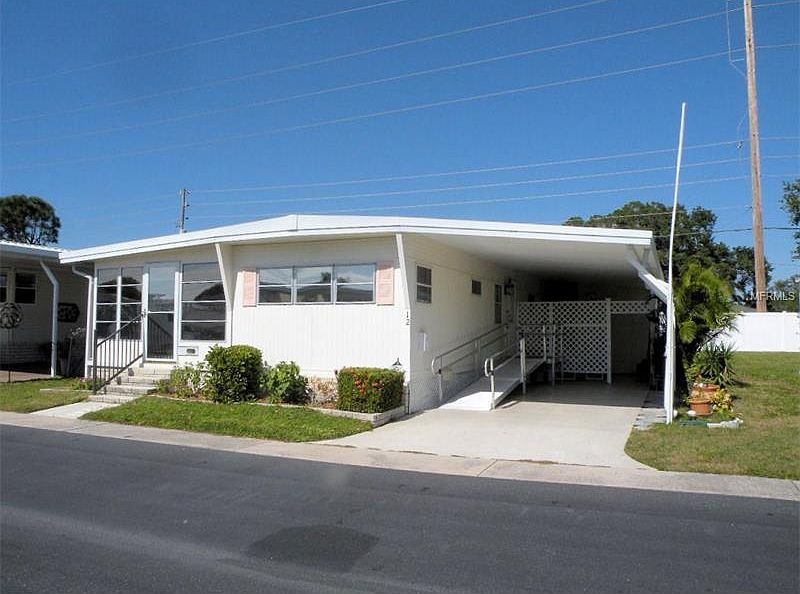 1st image of 12 Pindo Palm St W #12