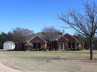 2230 Cypress Ct, Midlothian, TX 76065