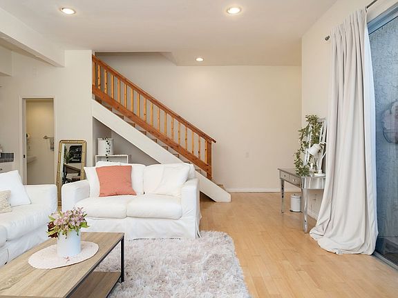4th image of 28240 Rey De Copas Ln