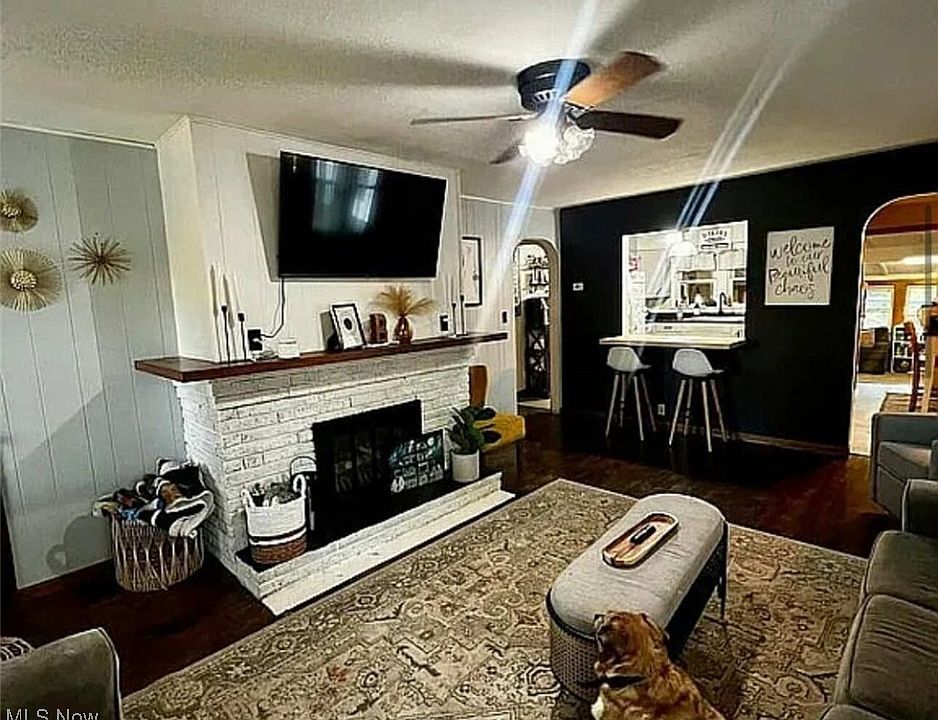 2nd image of 30 Highland Dr
