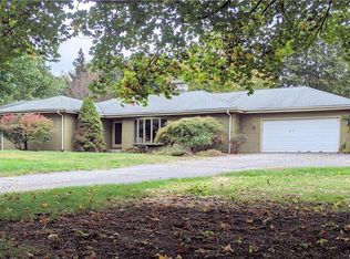 95 Duane Ln, Burlington, CT 06013