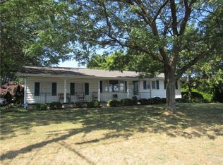 610 Long Acre Rd, Rochester, NY 14621