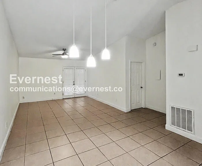 3436 Sunrise Villas Ct N — Photo 9