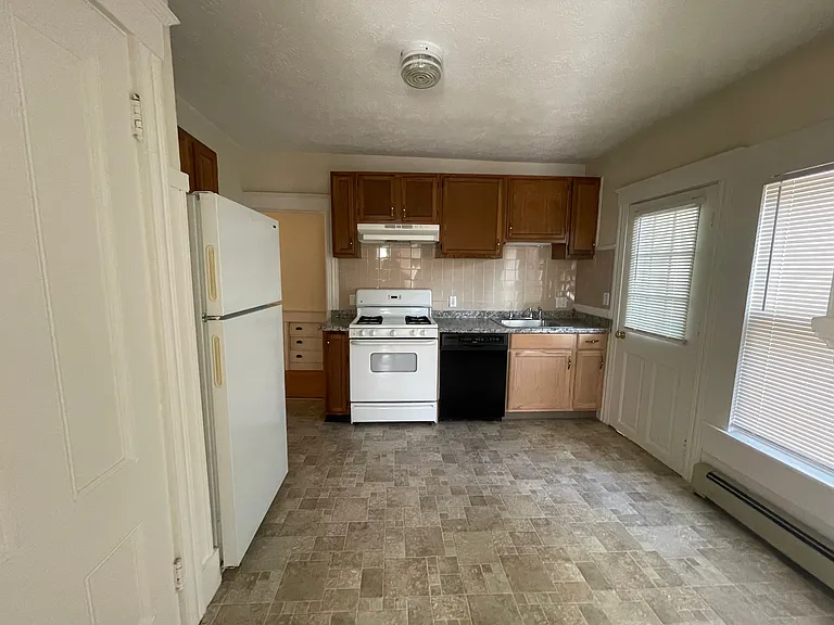 15 Bemis Rd — Photo 8