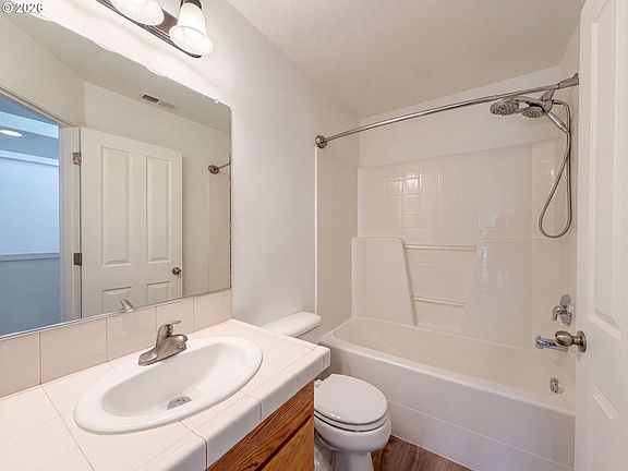 3rd image of 34050 SE Sturgeon St