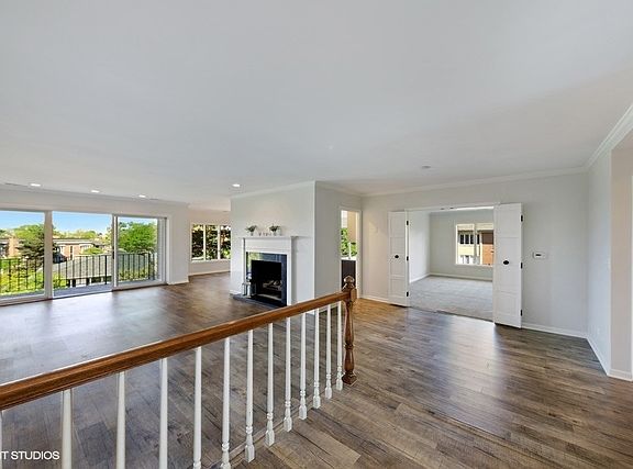 5th image of 5 Oak Brook Club Dr APT P4s