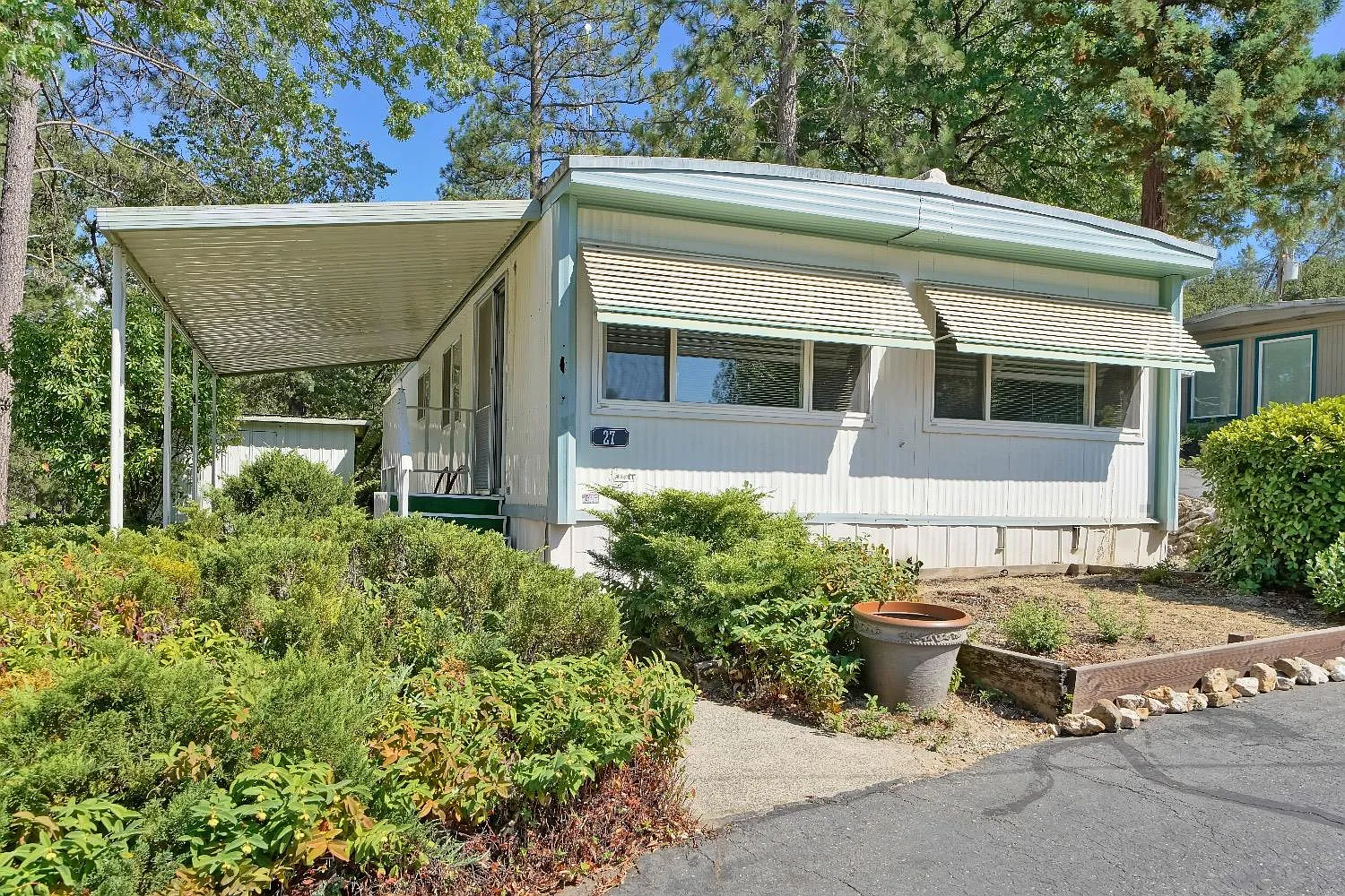 1281 Pleasant Valley Rd Space 27 photo 1