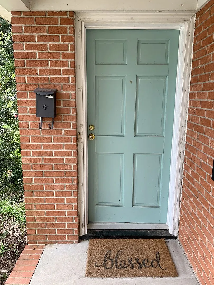 107 Stancil Dr. — Photo 2