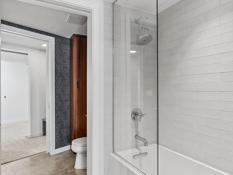 404 Washington Ave N #506 — Photo 27